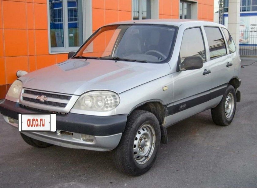 Chevrolet Niva 2003