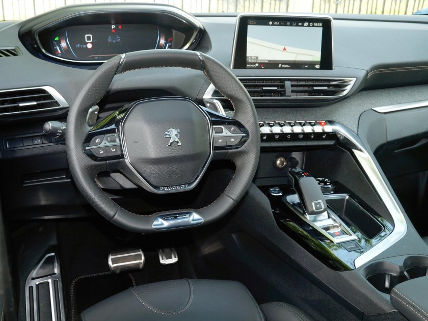 Peugeot 3008 салон