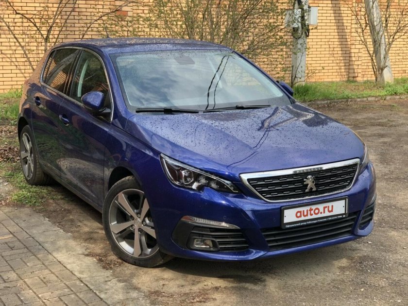 Peugeot 308 II