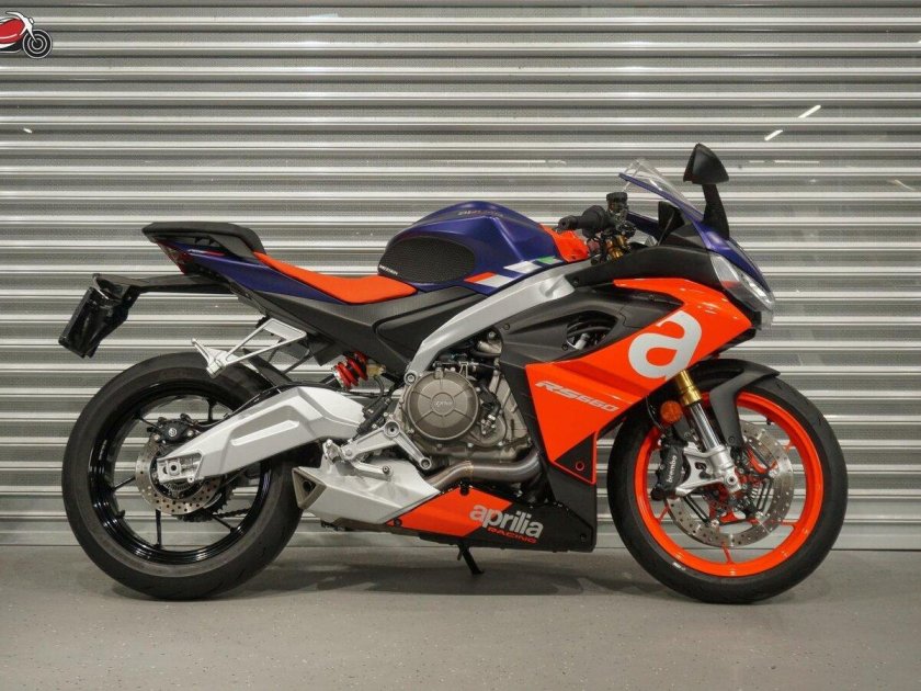 Мотоцикл aprilia