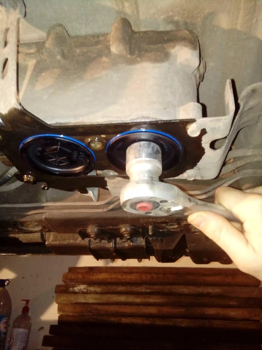 Фильтр топливный Captiva 2.2 дизель