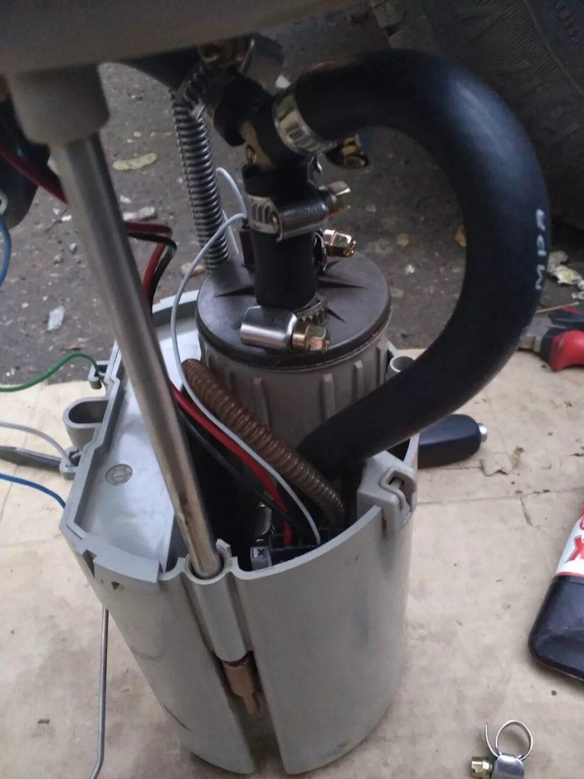 Топливный фильтр Captiva 2.4