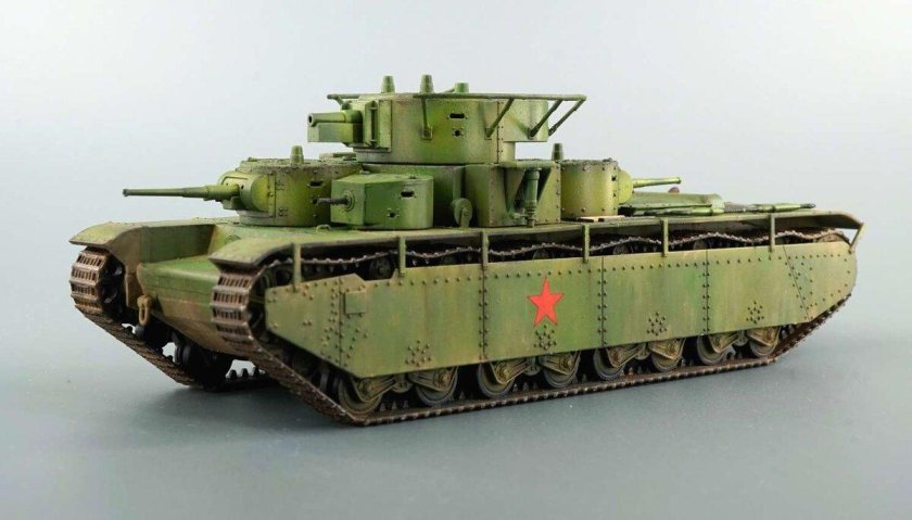 Советский тяжелый танк т-35