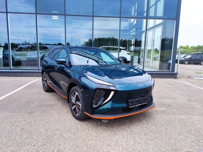 Автомобиль evolute