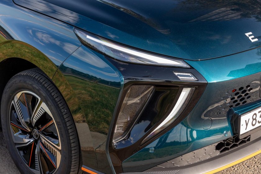 I-Sky электромобиль