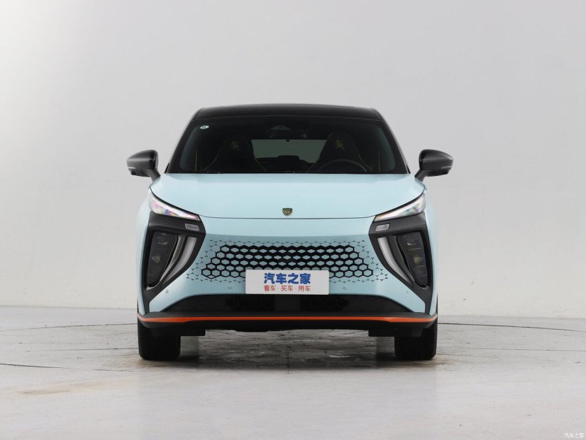 Dongfeng Forthing Thunder