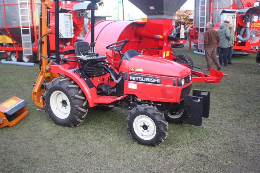 Минитрактор Mitsubishi 180d