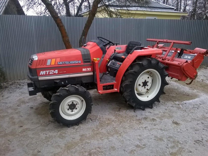 Мини-трактор Mitsubishi mt24