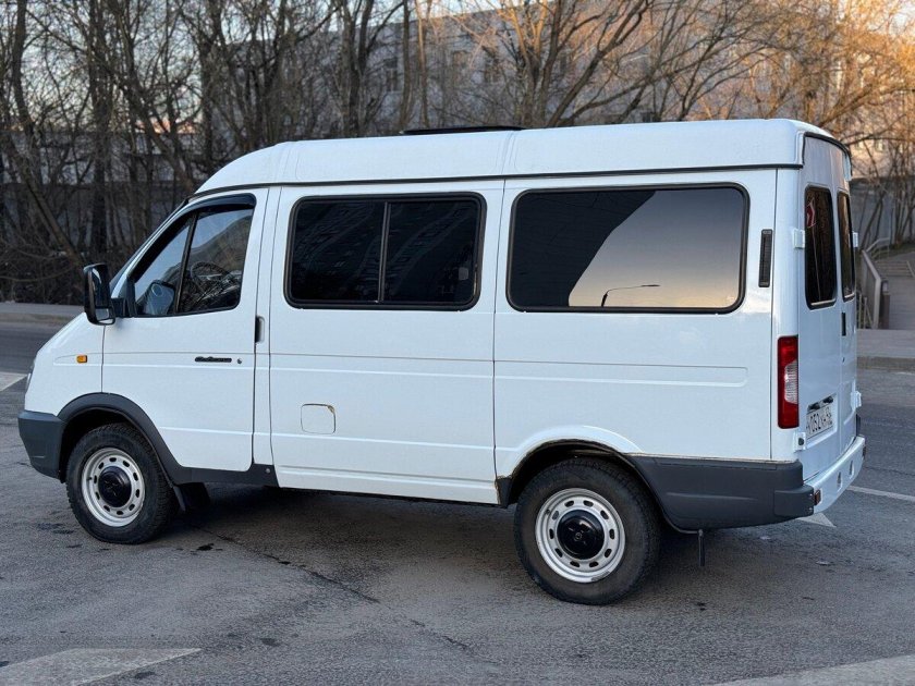 Газ соболь 2752