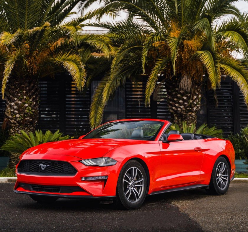 Мустанг кабриолет красный