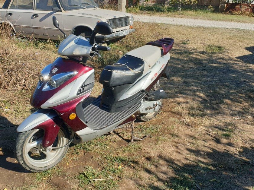 Скутер 150 куб