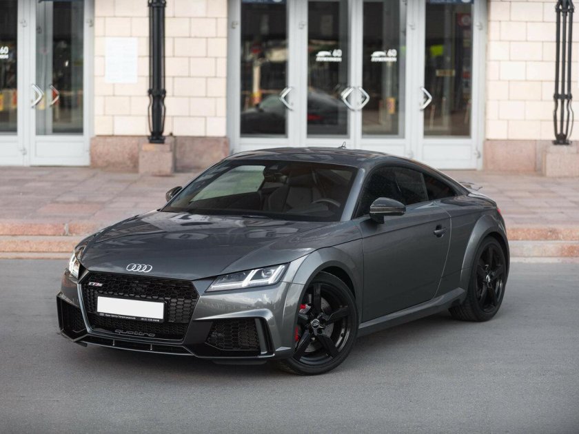 Audi TT RS 8s