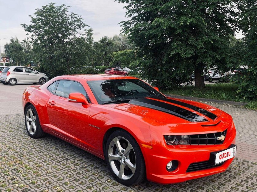 Chevrolet camaro red 2012