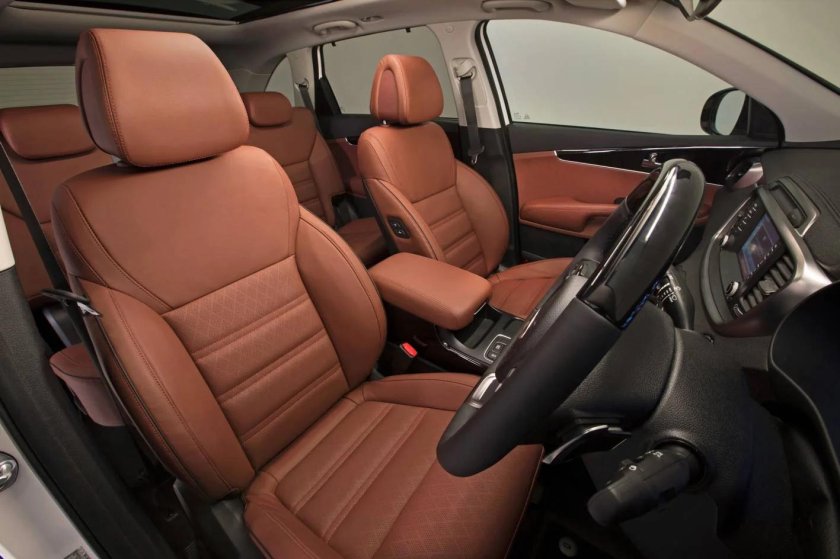 Киа Соренто Прайм рыжий салон