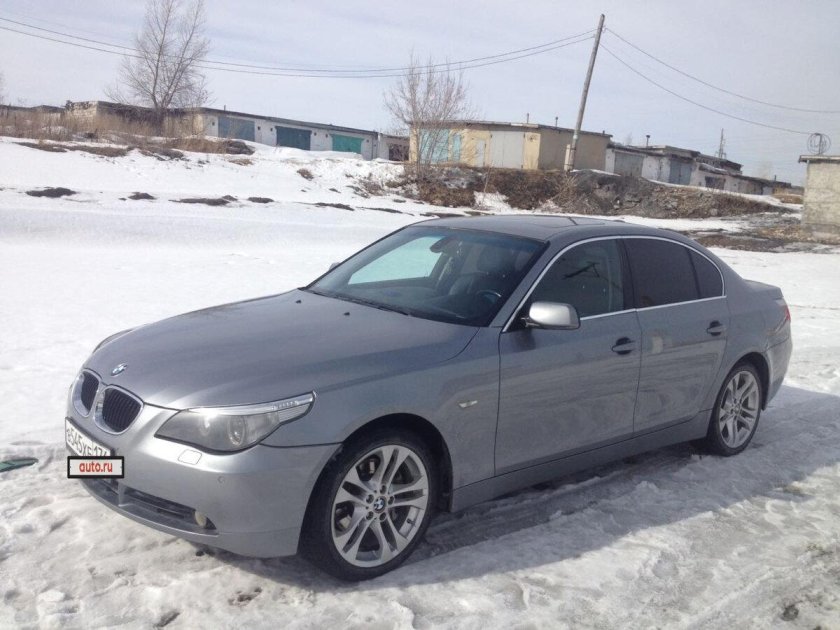 Бмв 5 2005