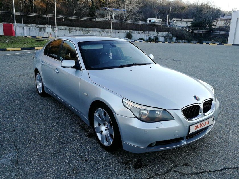 БМВ 525 2005