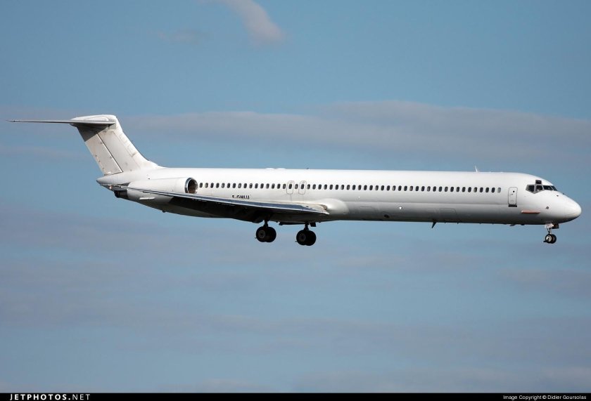 Самолёт Боинг Дуглас MD- 83