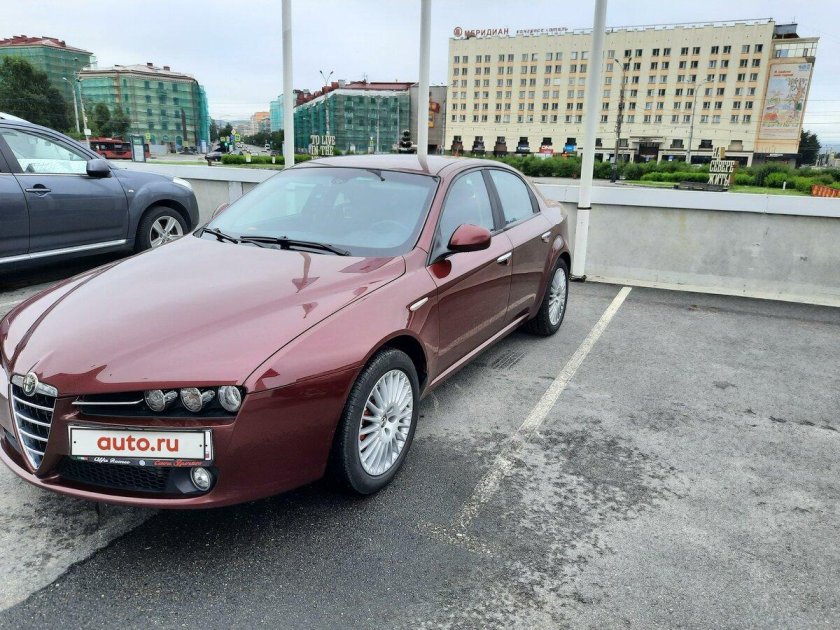 Alfa Romeo 159 2005