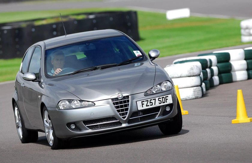 Alfa Romeo 147