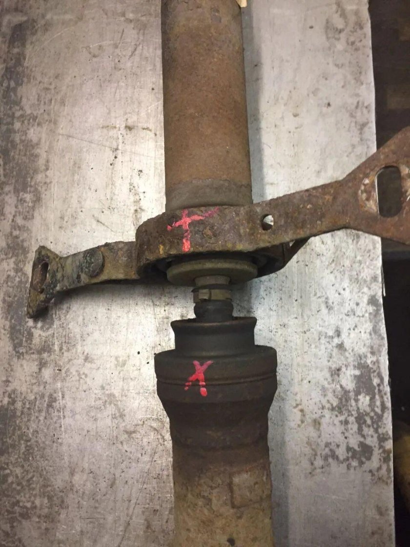 Карданный вал кардан