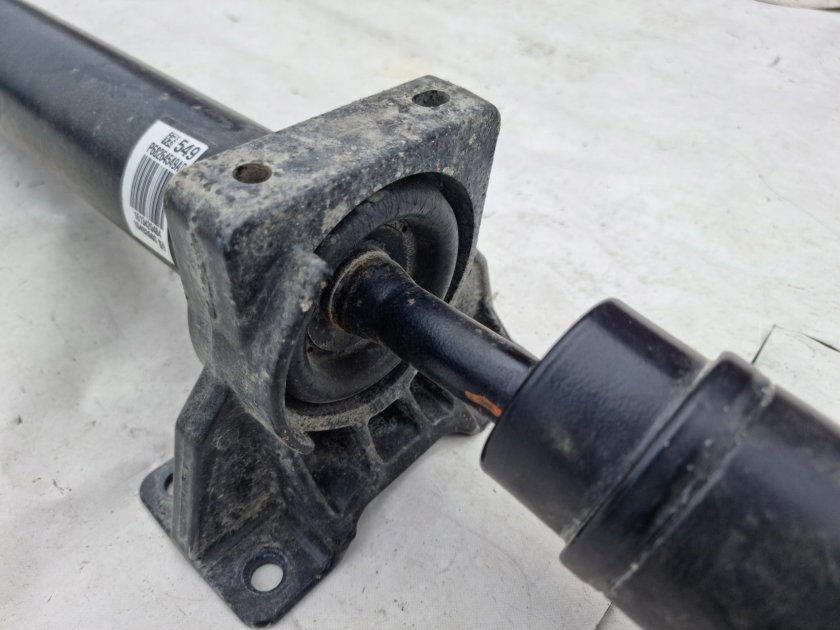 Вал карданный