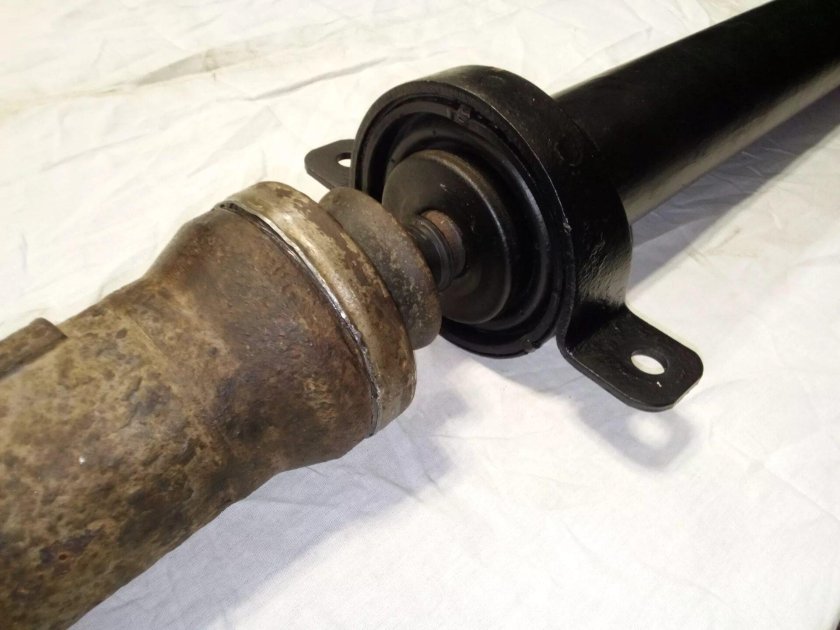 Крайслер Пацифика подвесной подшипник кардана