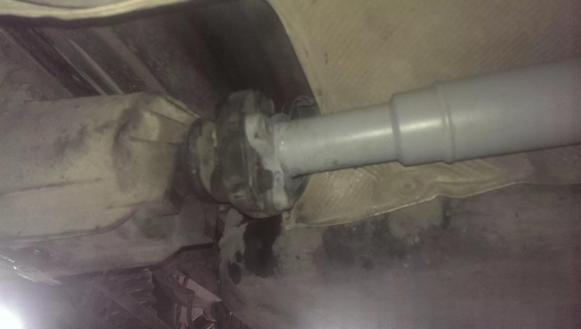 Карданный вал Крайслер Пацифика 3.5