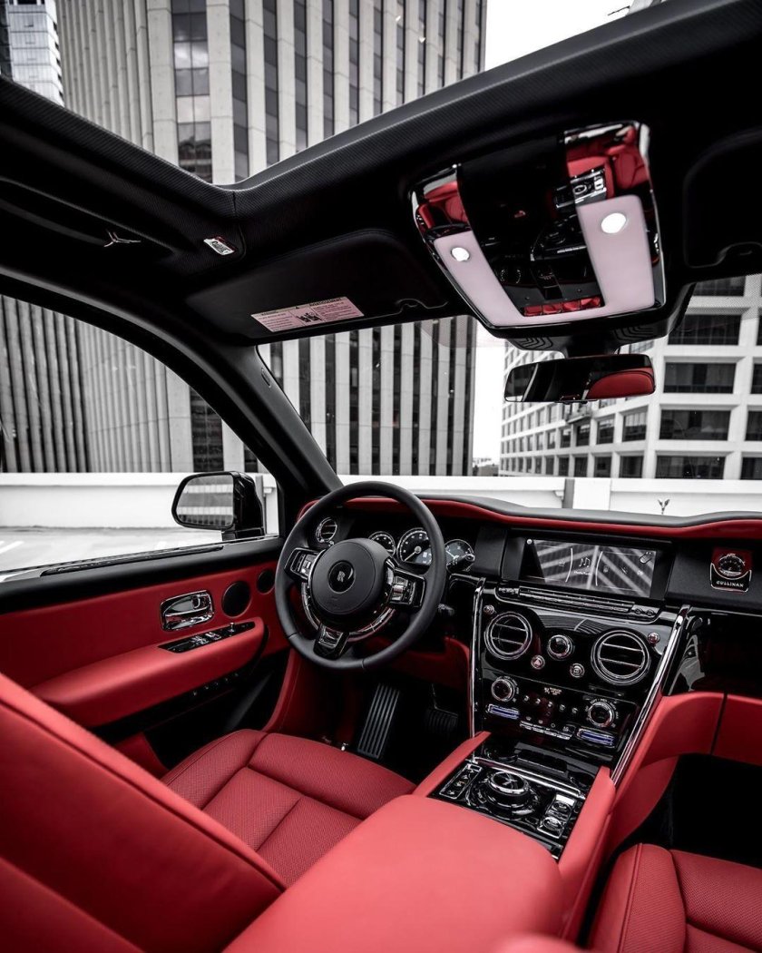 Rolls Royce Cullinan Mansory салон