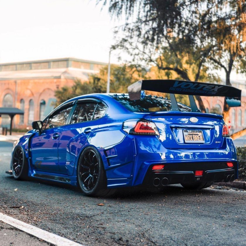 Субару WRX STI 2022