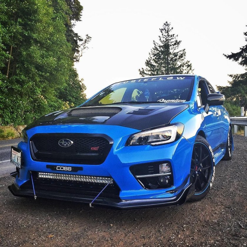 Субару Форестер WRX STI 2017