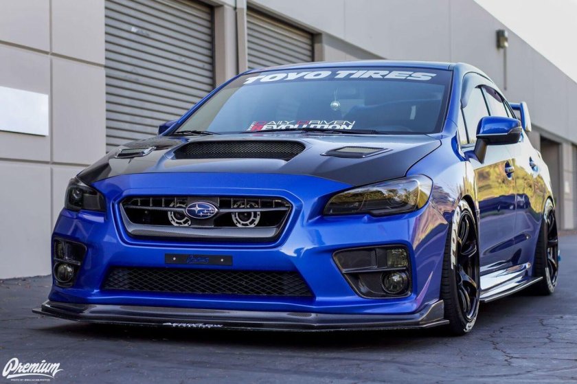 Субару WRX STI 2020