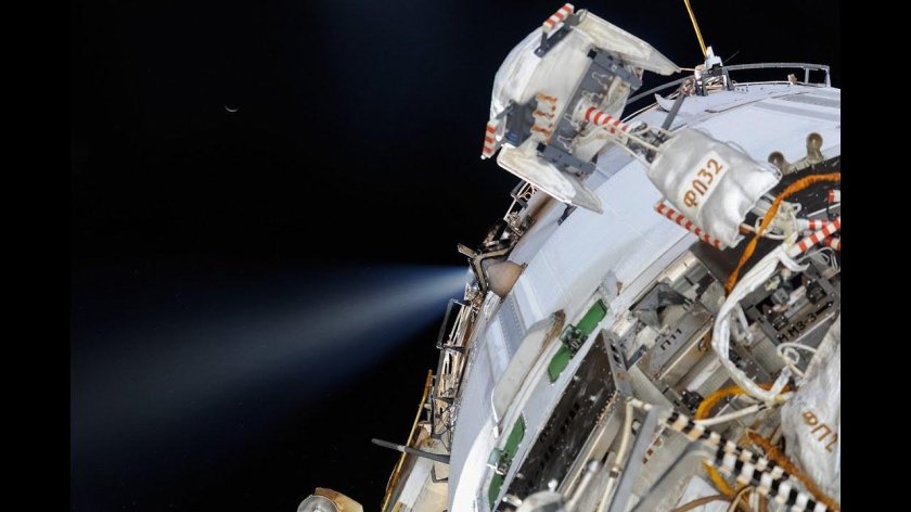 Модуль звезда МКС двигатели