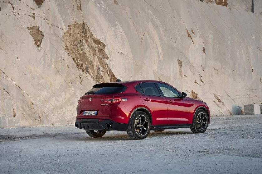 Stelvio alfa romeo