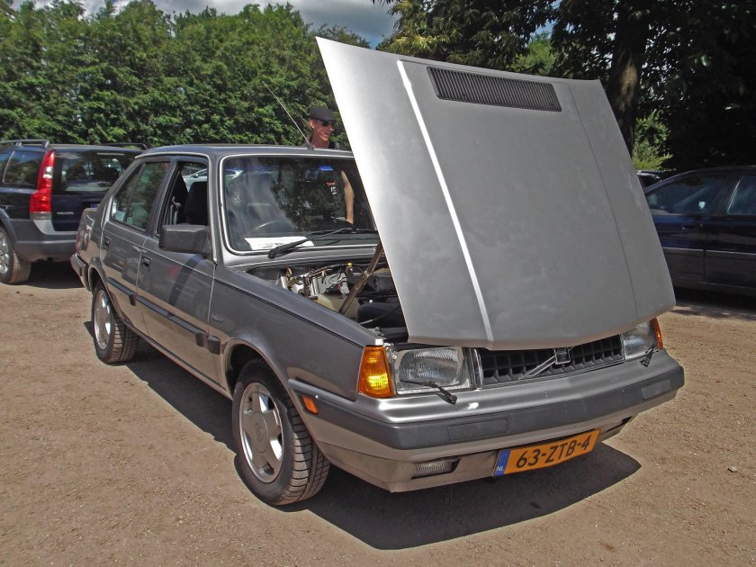 Volvo 360 GLE