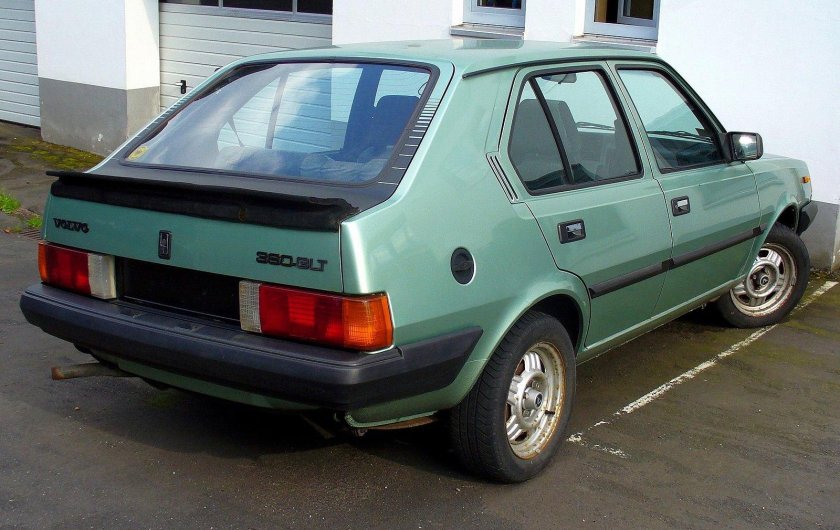 Volvo 340 360