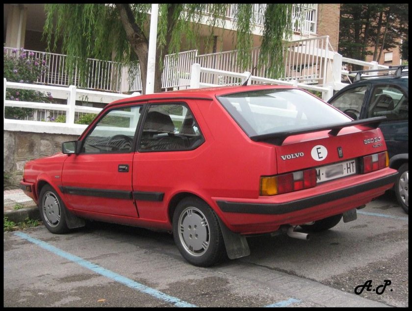 Volvo 360 GLT