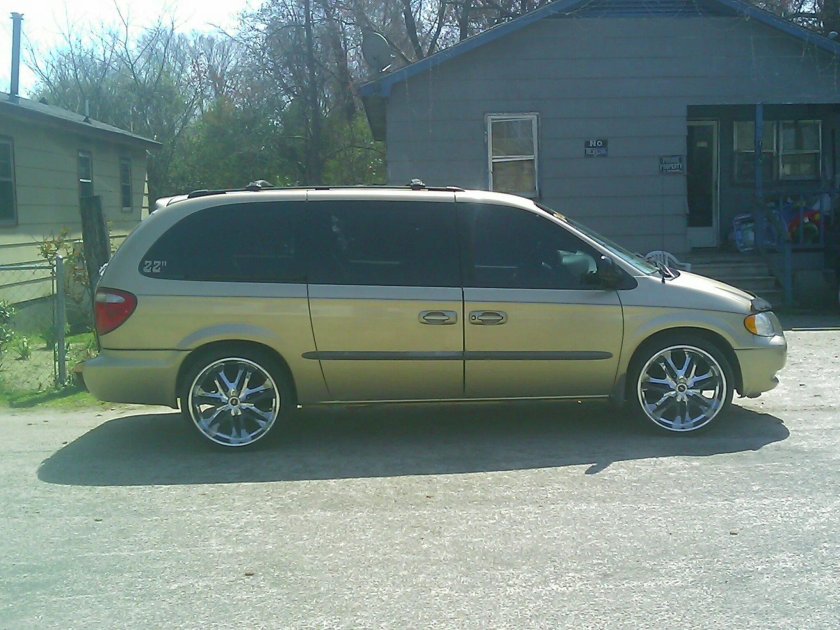 Крайслер вояджер 2002