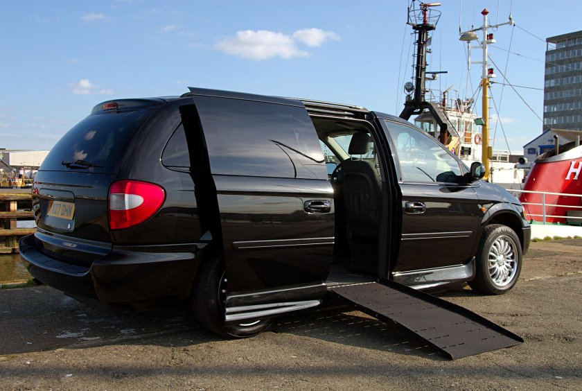 Додж Караван 5