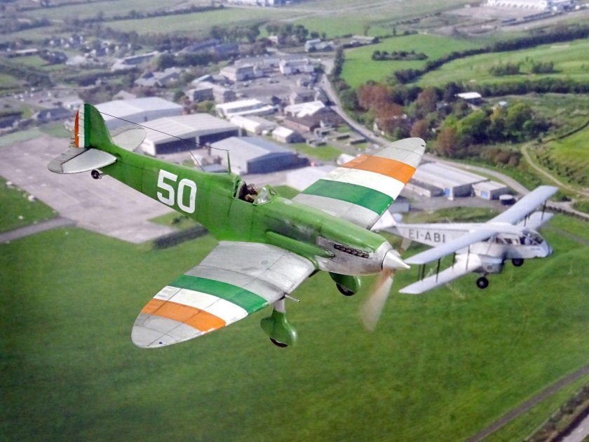 Gloster f.5/34 истребитель