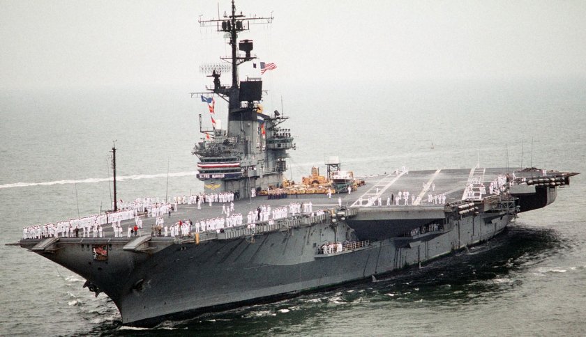 Авианосец америка cv-66