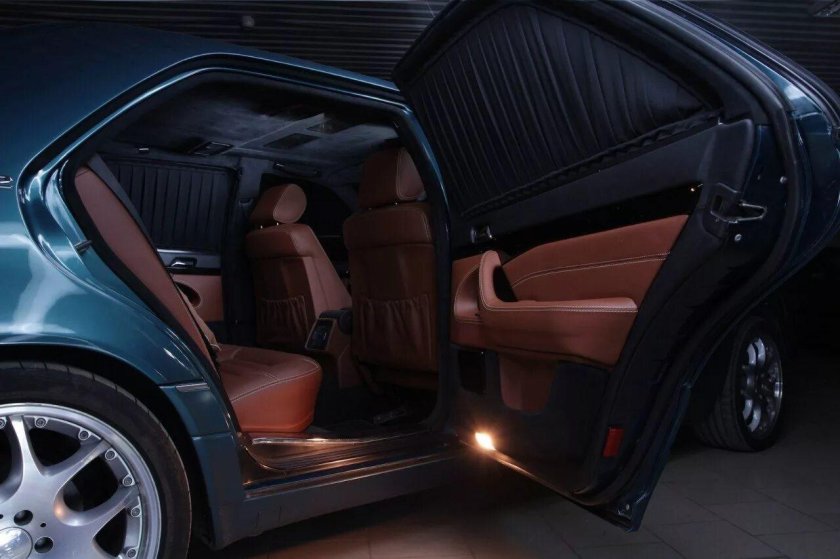 W140 Brabus салон