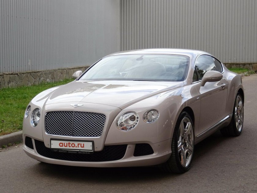 Бентли Континенталь gt бежевый