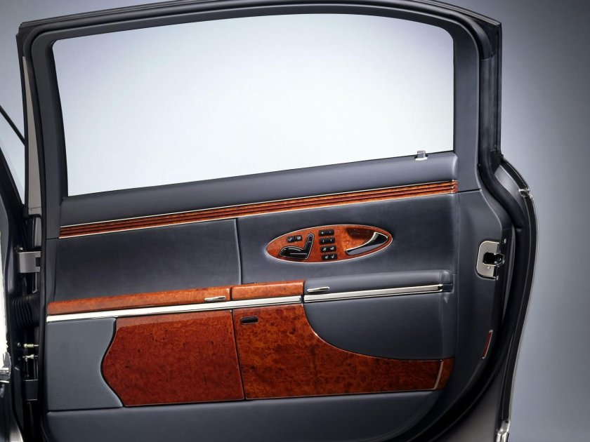 Майбах двери