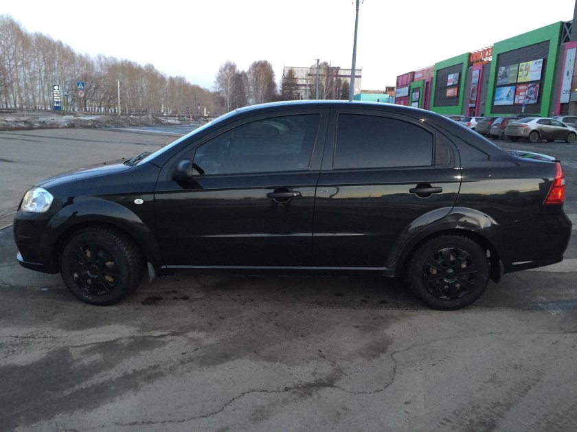 Шевроле Авео седан черный 2010