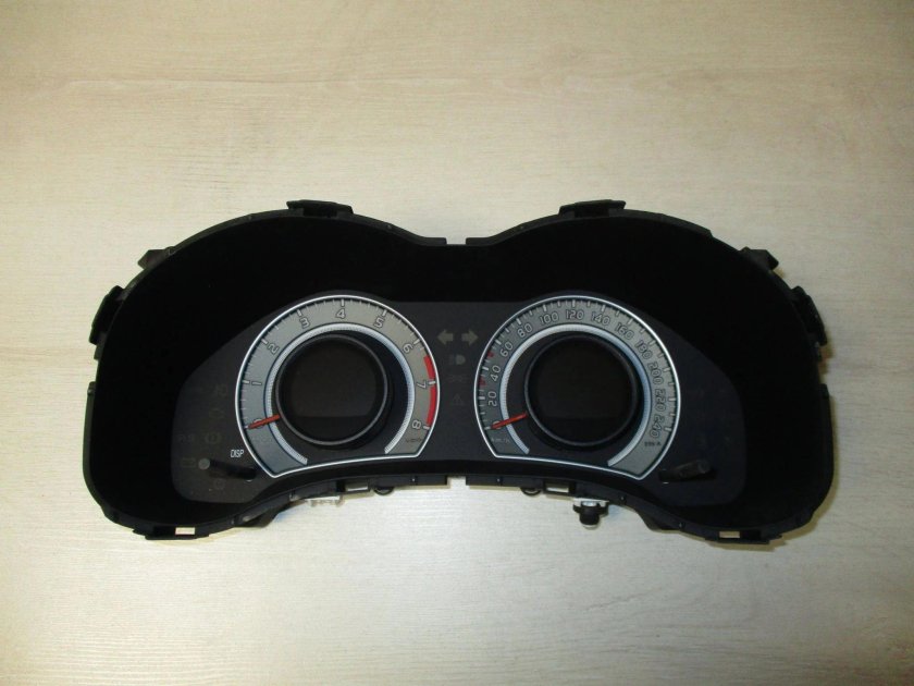 Панель Тойота Королла 150