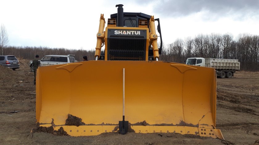 Shantui sd32 кабина