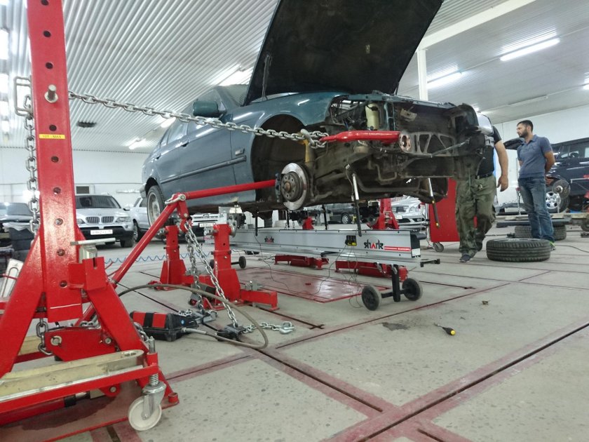 БМВ е60 на стапеле