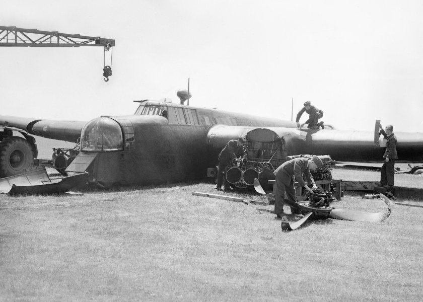 Армстронг Уитворт Уитли