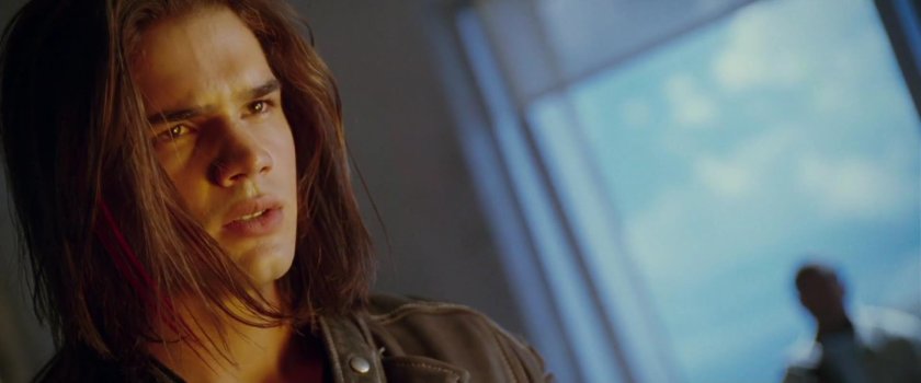 Высший пилотаж фильм 2005 война мир