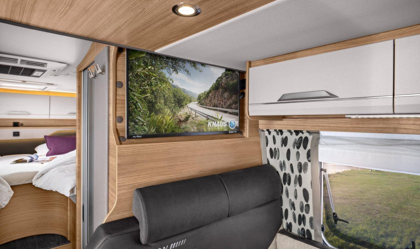 Дом на колесах Knaus